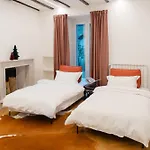 Belvedere 237 Lakeview Terrace Luxury Апартаменты *