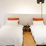 Апартаменты Belvedere 237 Lakeview Terrace Luxury *