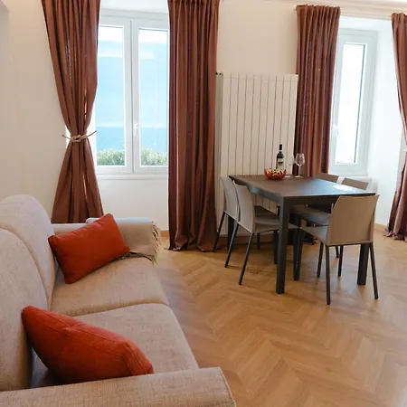 Belvedere 237 Lakeview Terrace Luxury Apartament *